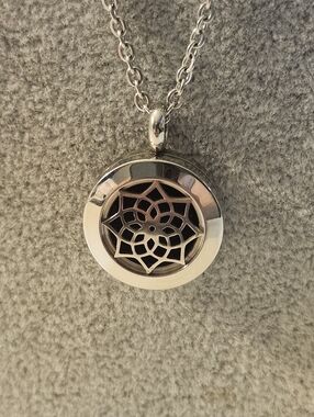 Silver Tone Floral Aromatherapy Locket Pendant Necklace - Women's Jewelry